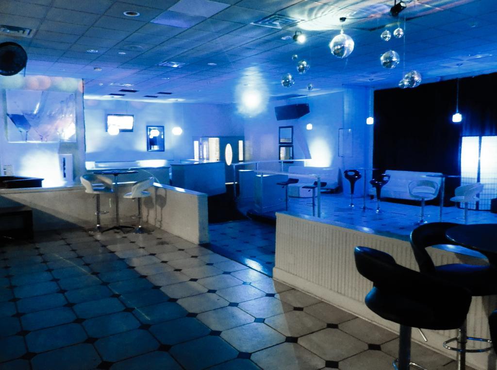 Regency Hotel & Conference Center Jackson Quarto foto